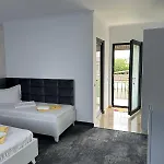 Casa George Gasthof 3*