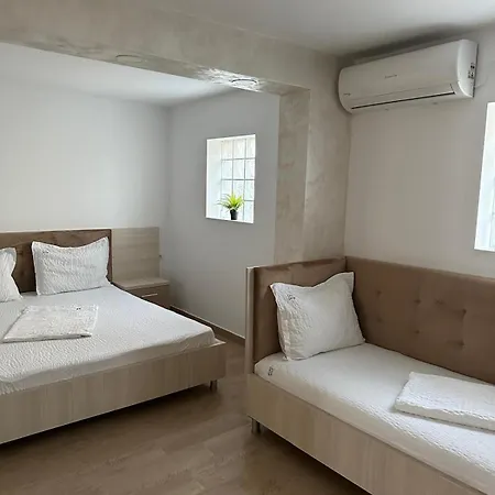 Casa George Pensión