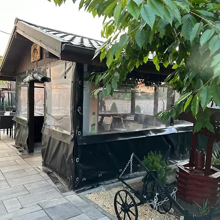 Casa George Pensión