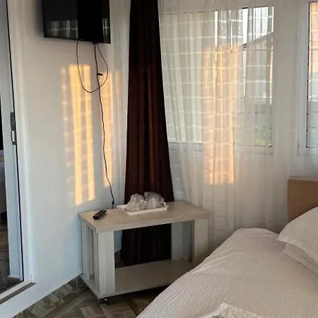 Casa George Maison d'hôtes Costinesti